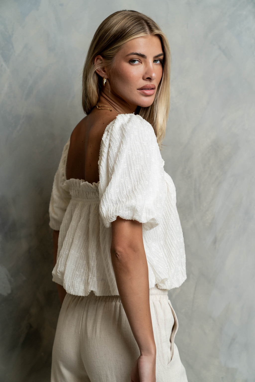 Renna Textured Bubble Top in Ivory