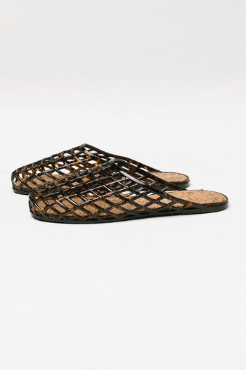 Darby Jelly Shoe in Tortoise