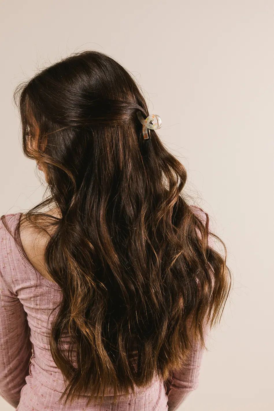 Floral claw clip 