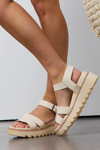 Platform sandals in bone 