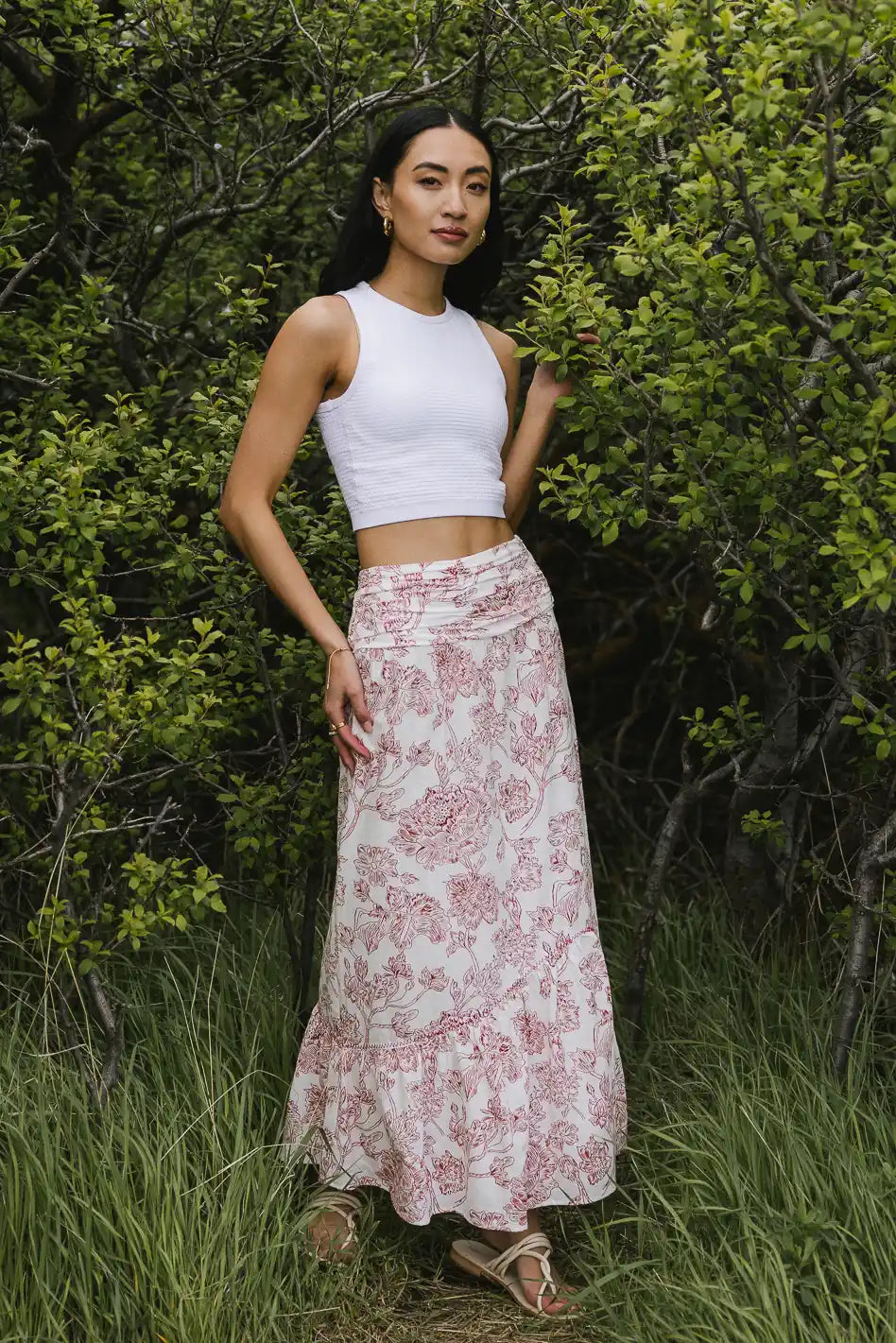 High rise skirt in red 