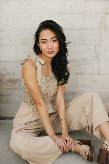 Jumpsuit in latte 