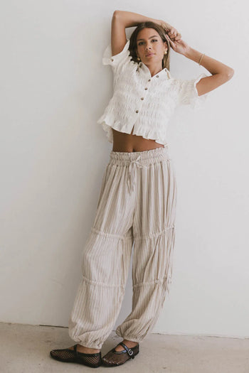 Pants in oatmeal 