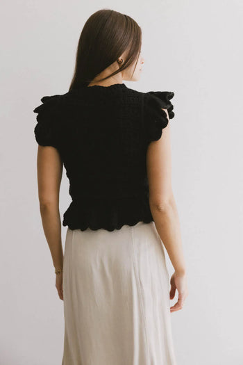 Plain color top sleeves in black 
