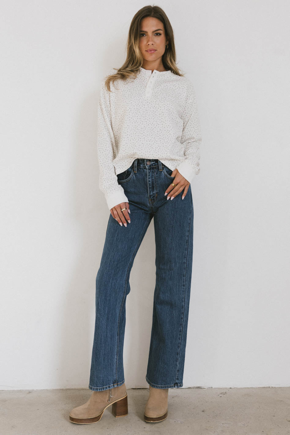 long sleeve knit top with buttons