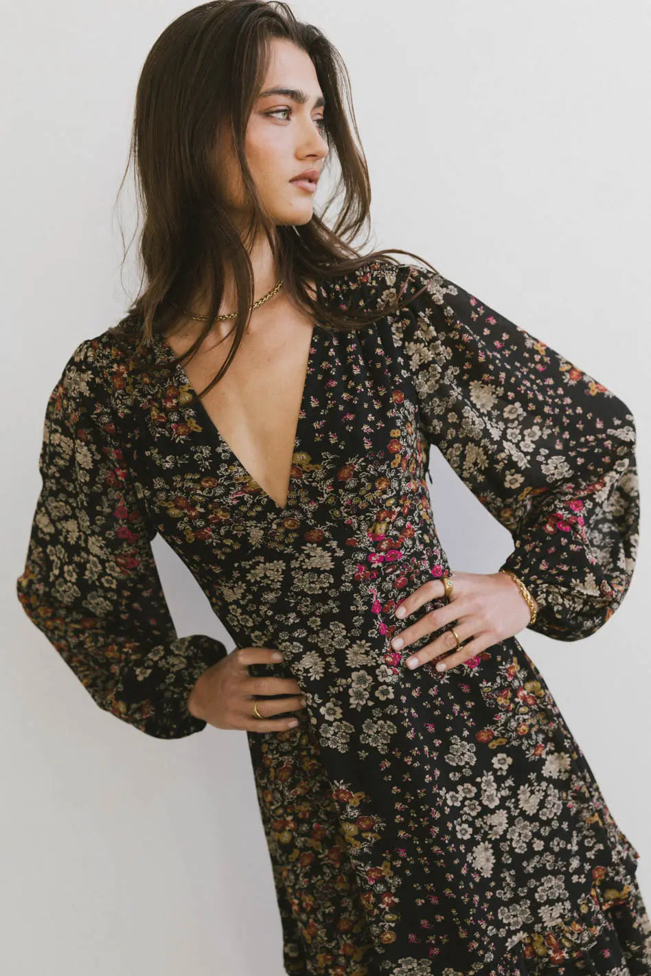 V-Neck dress in floral 