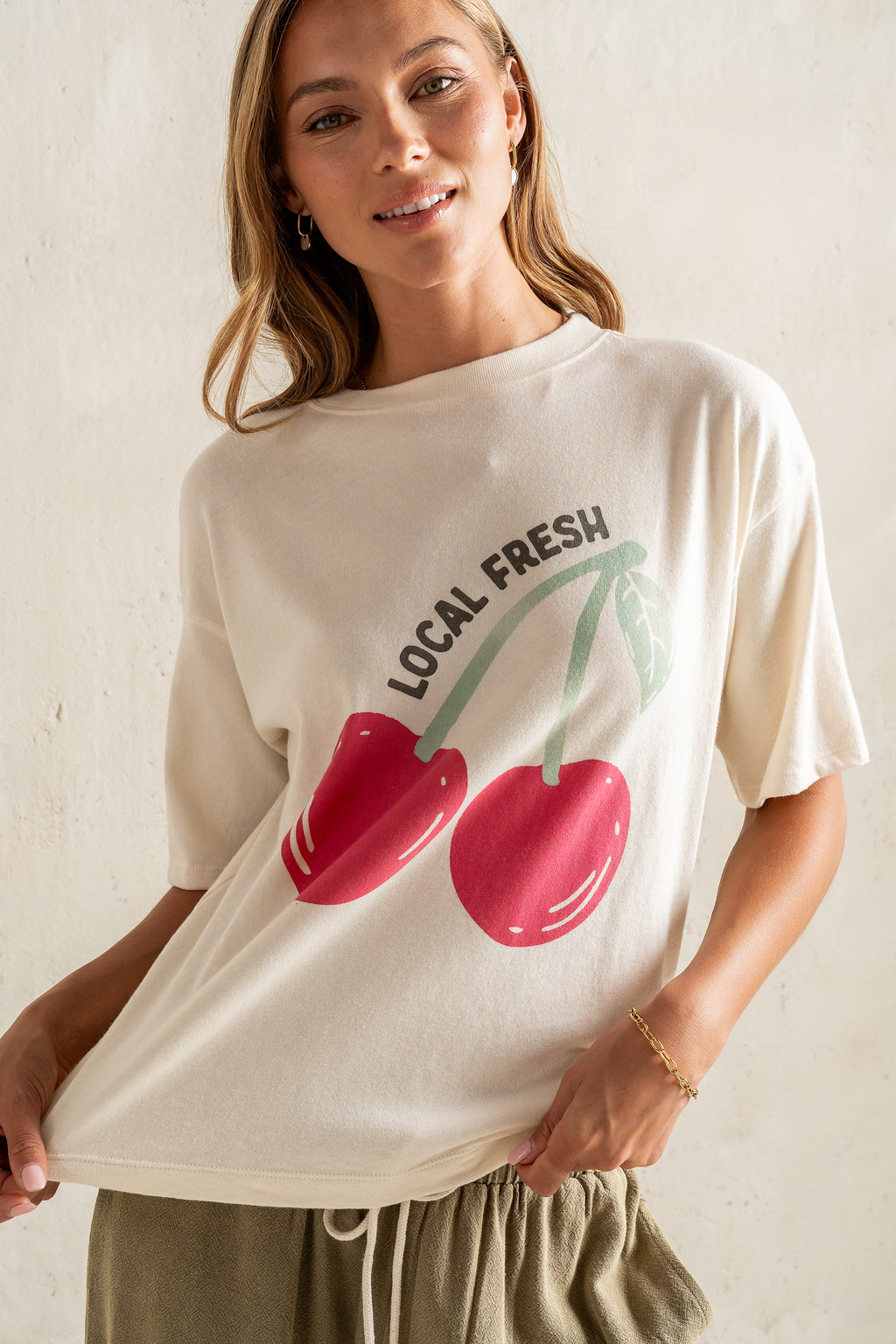OVERSIZED GRAPHIC TEE