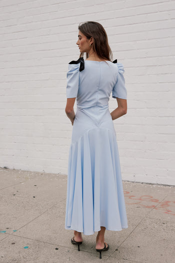 Back Zipper, Hook and Eye Closure