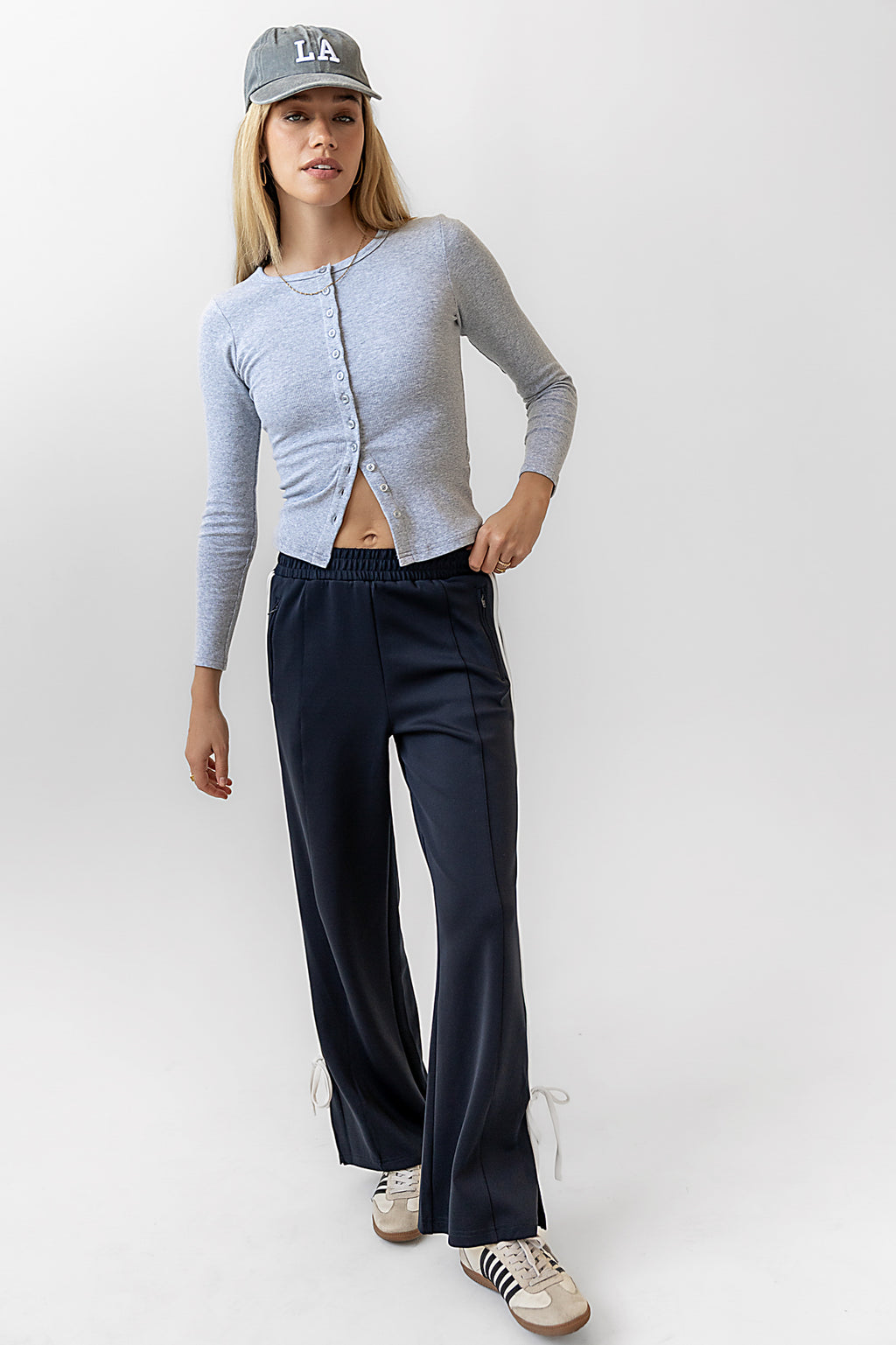  Top in Grey