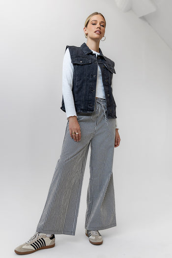  Vest in Black