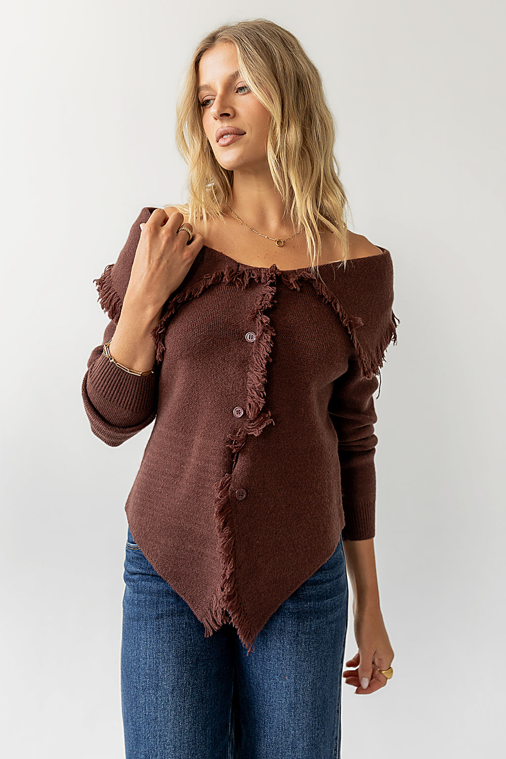 CARDIGAN SWEATER