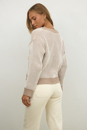 Sweater in Brown