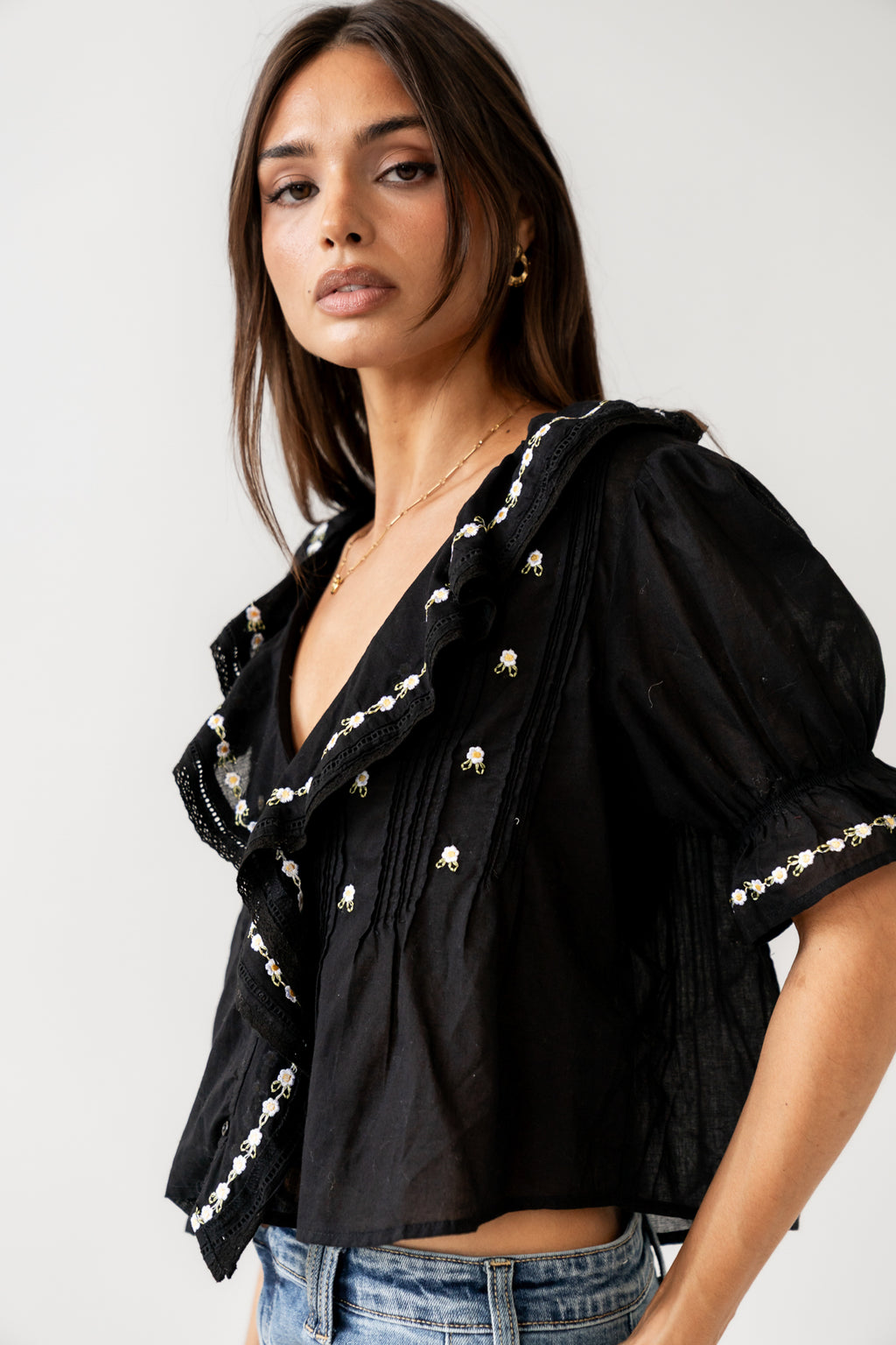 BLACK BLOUSE