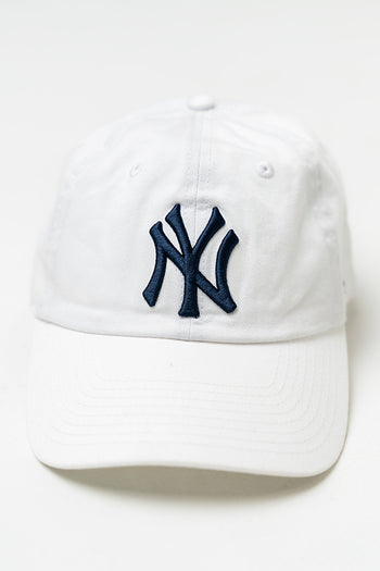 New York Yankees Baseball Cap in White