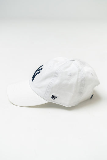 New York Yankees Baseball Cap in White