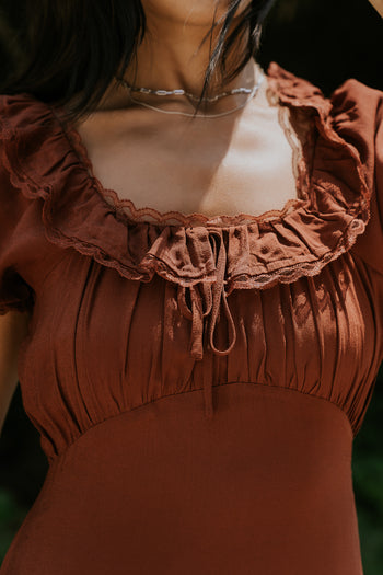 Annelise Maxi Dress in Red-Brown