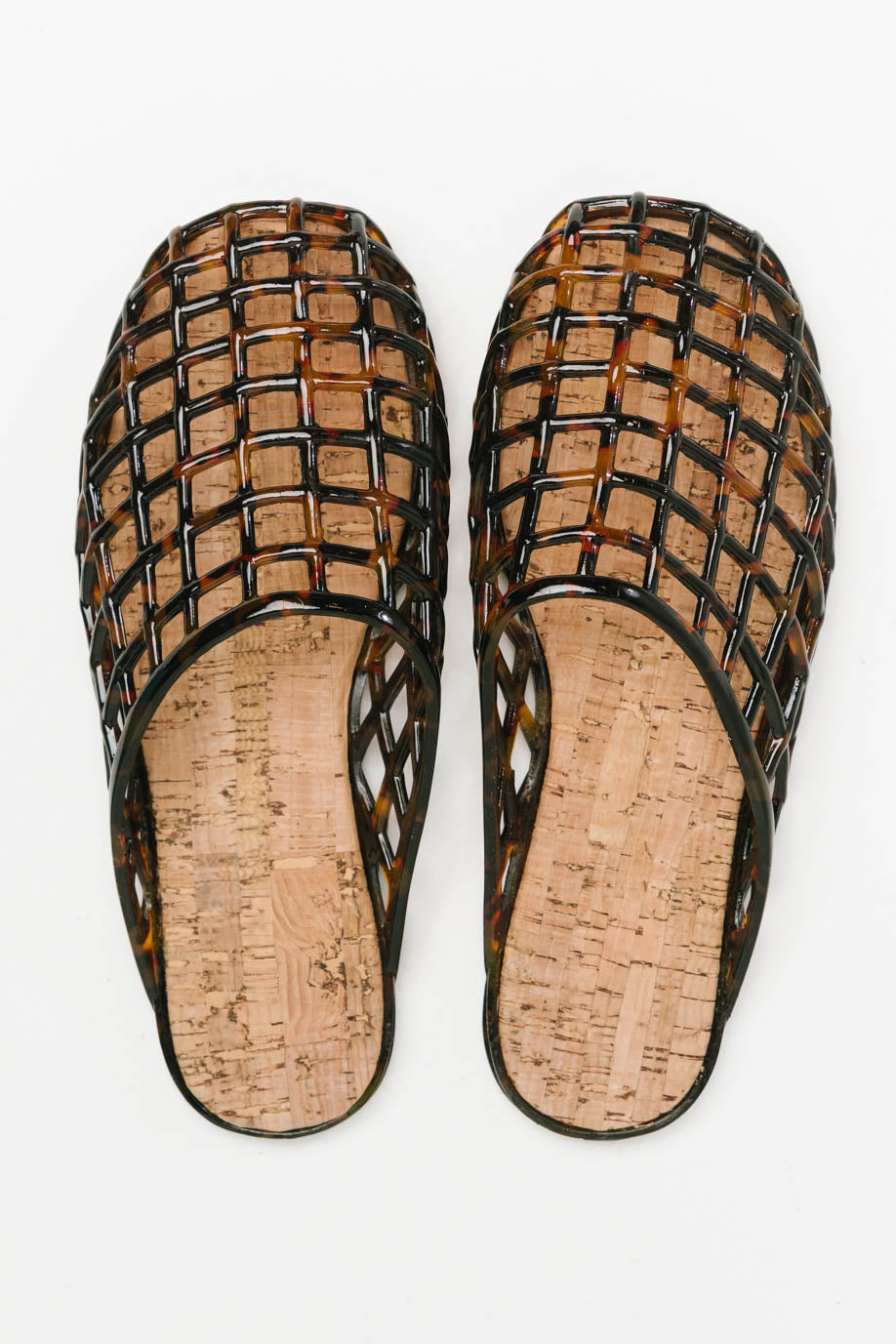 Darby Jelly Shoe in Tortoise