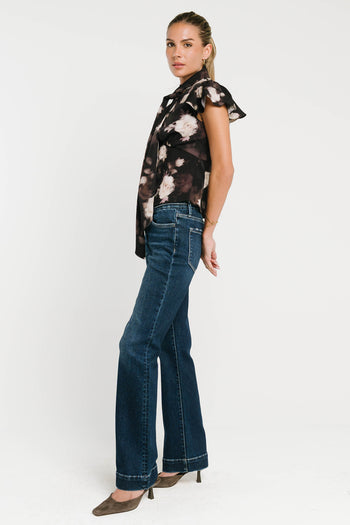 Tasha Bootcut Jeans in Dark Wash