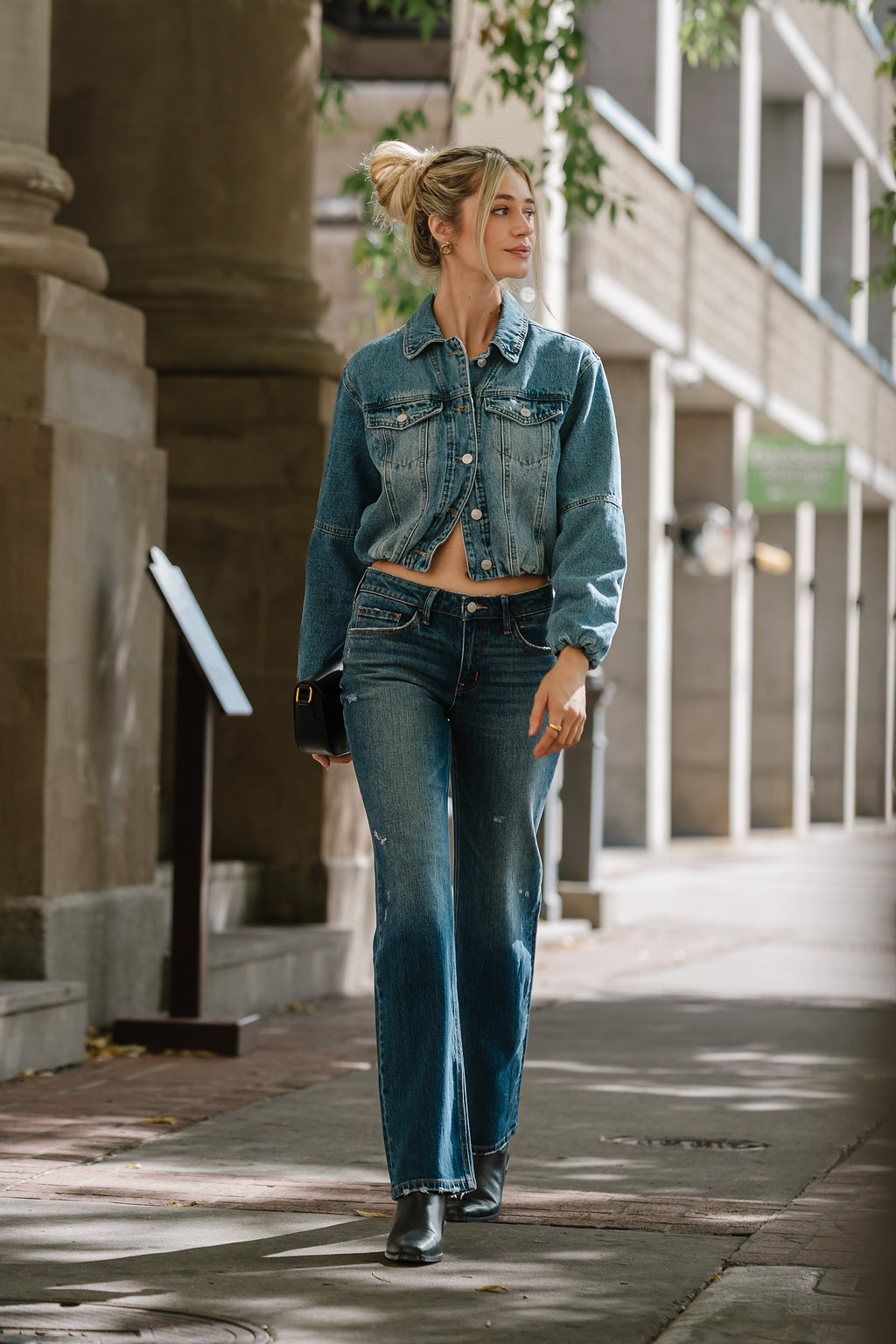 Victoria Straight Leg Jeans in Dark Wash