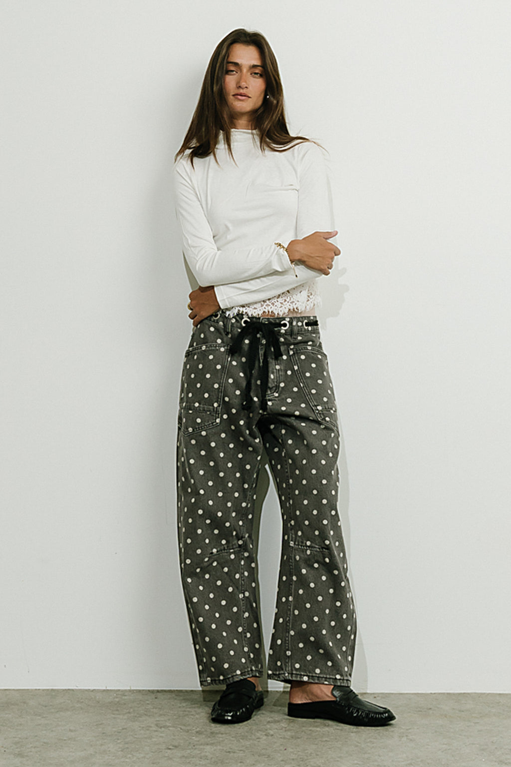 Priya Polka Dot Barrel Jeans in Grey