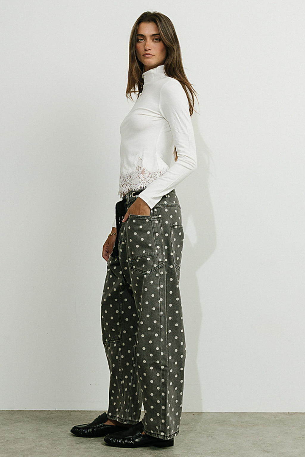 Priya Polka Dot Barrel Jeans in Grey