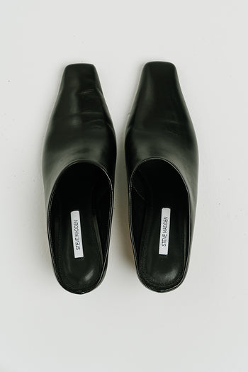 Steve Madden Jamason Mule in Black