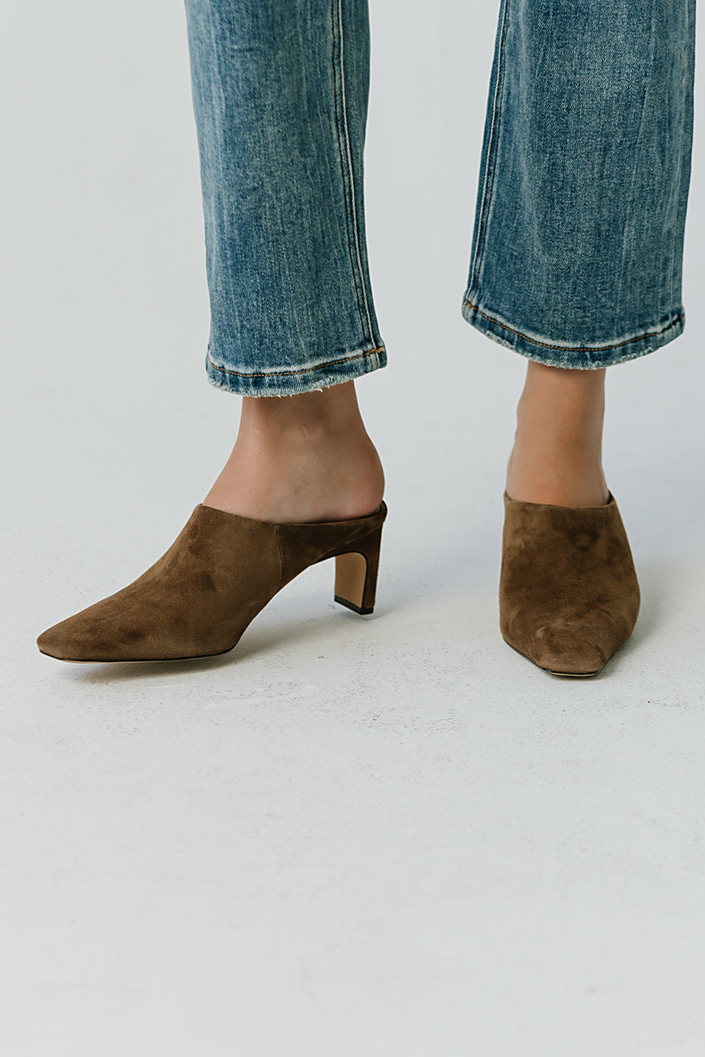 Steve Madden Jamason Suede Mule in Brown