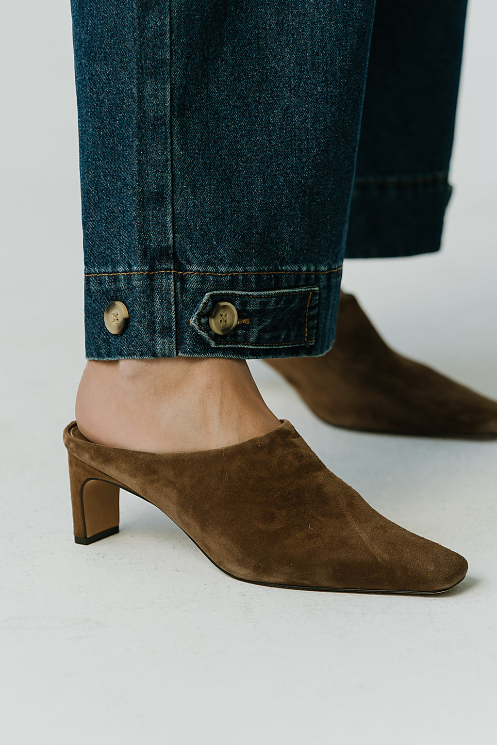 Steve Madden Jamason Suede Mule in Brown