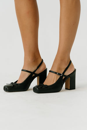 Steve Madden Elaine Ballerina Heel