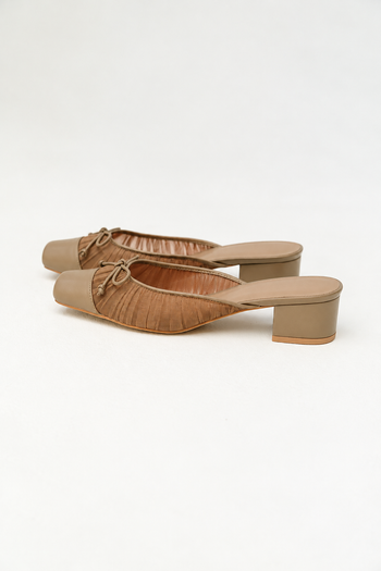 Geneva Mule in Tan